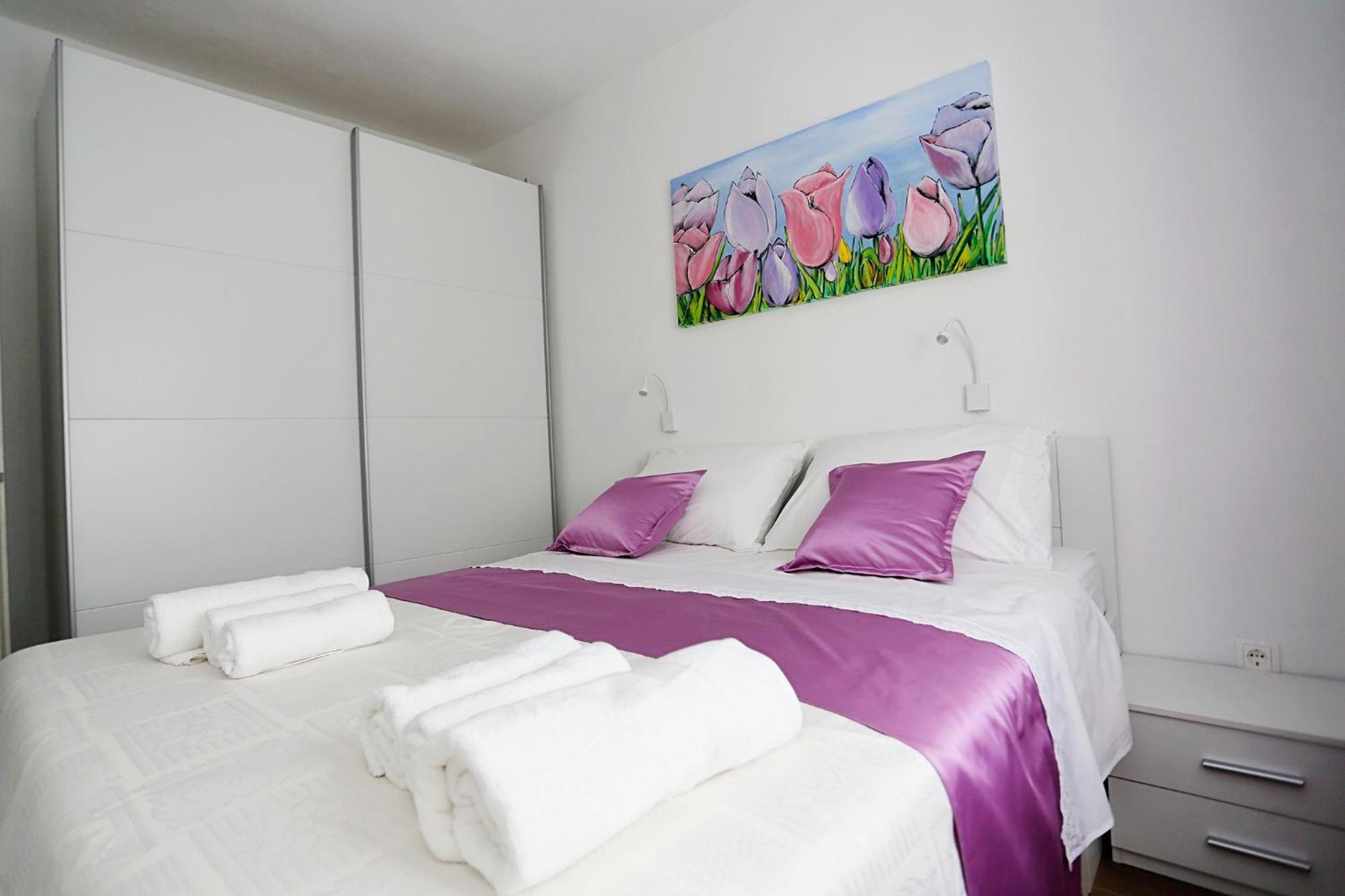 Apartments Romarin Supetar Εξωτερικό φωτογραφία