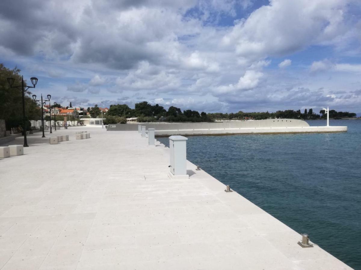 Apartments Romarin Supetar Εξωτερικό φωτογραφία